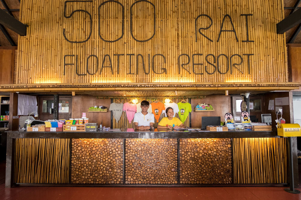 500 Rai Floating Resort Ban Chieo Ko Bagian luar foto